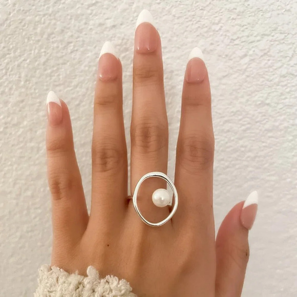 925 Sterling Silver Pearl Statement Ring Boho Minimalist Oval Round Ring - Picture 3 of 10